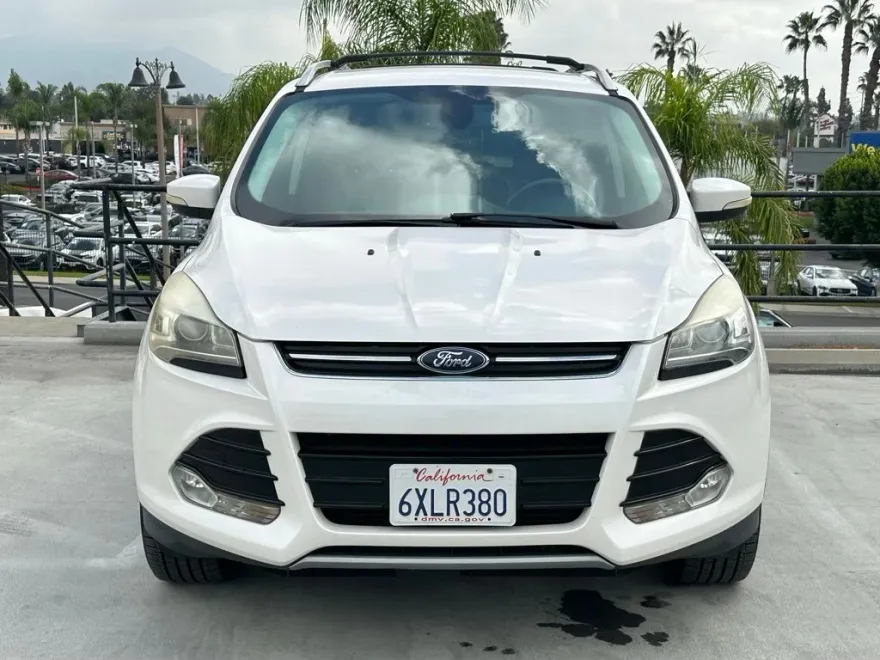 2013 Ford Escape Titanium photo 1