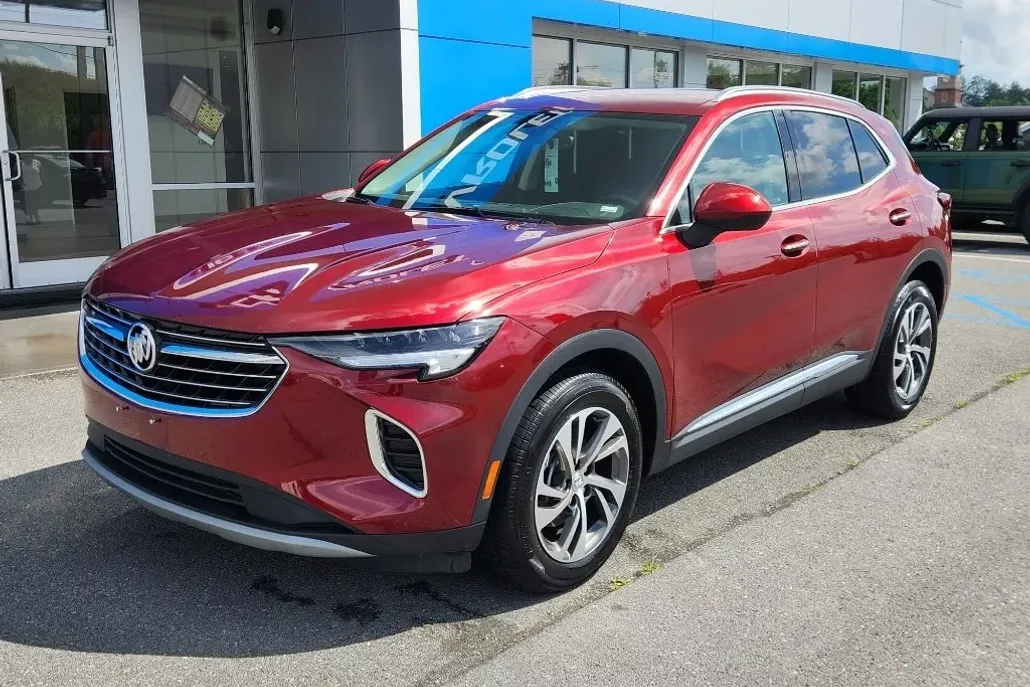 2023 Buick Envision Essence photo 1