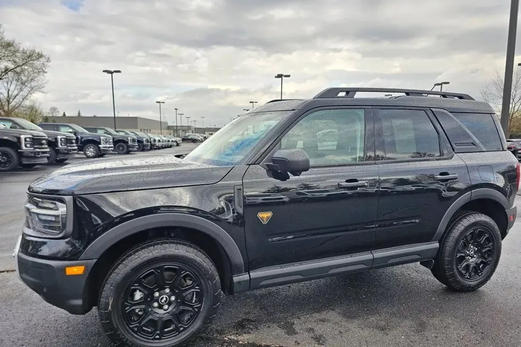 2025 Ford Bronco Sport Badlands photo 1
