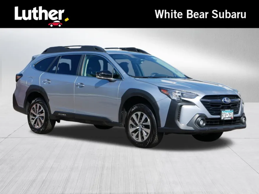 2025 Subaru Outback Premium photo 1