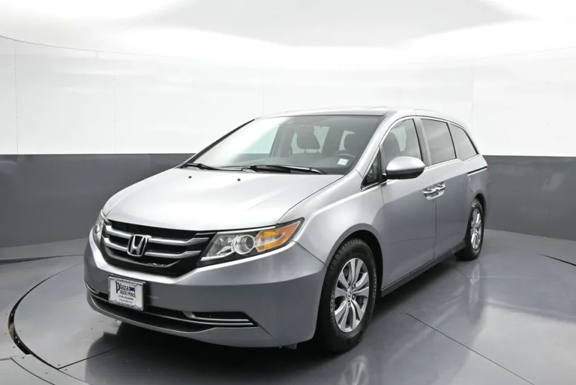 2016 Honda Odyssey EX-L photo 1