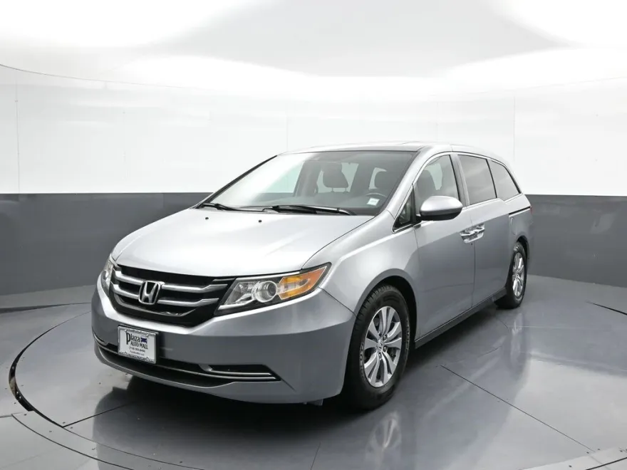 2016 Honda Odyssey EX-L photo 1