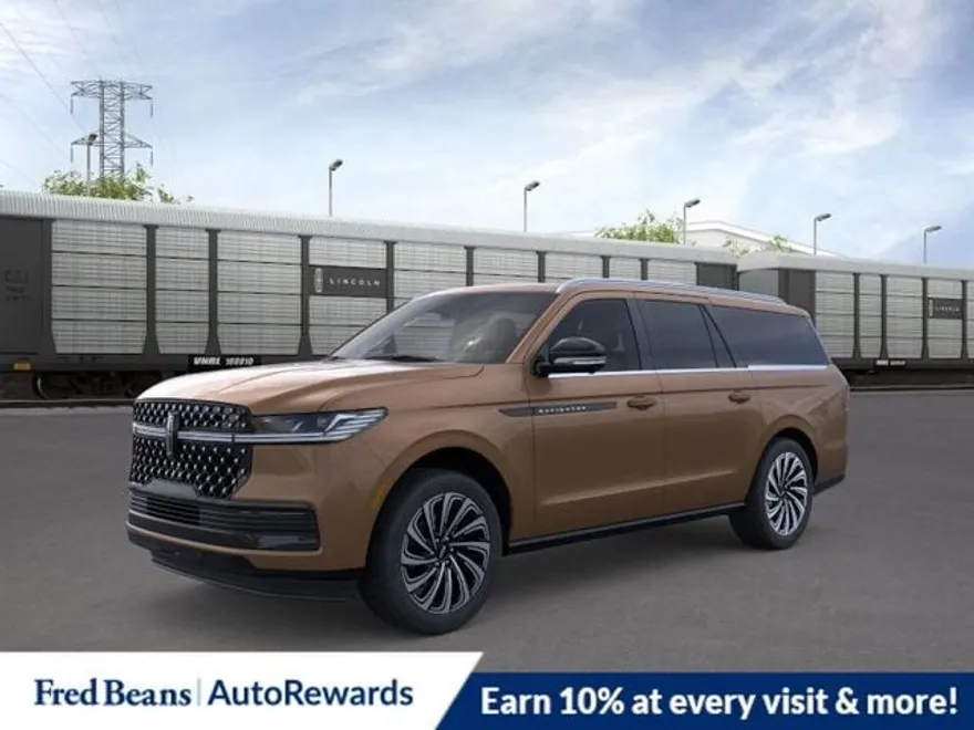 2025 Lincoln Navigator Black Label photo 1