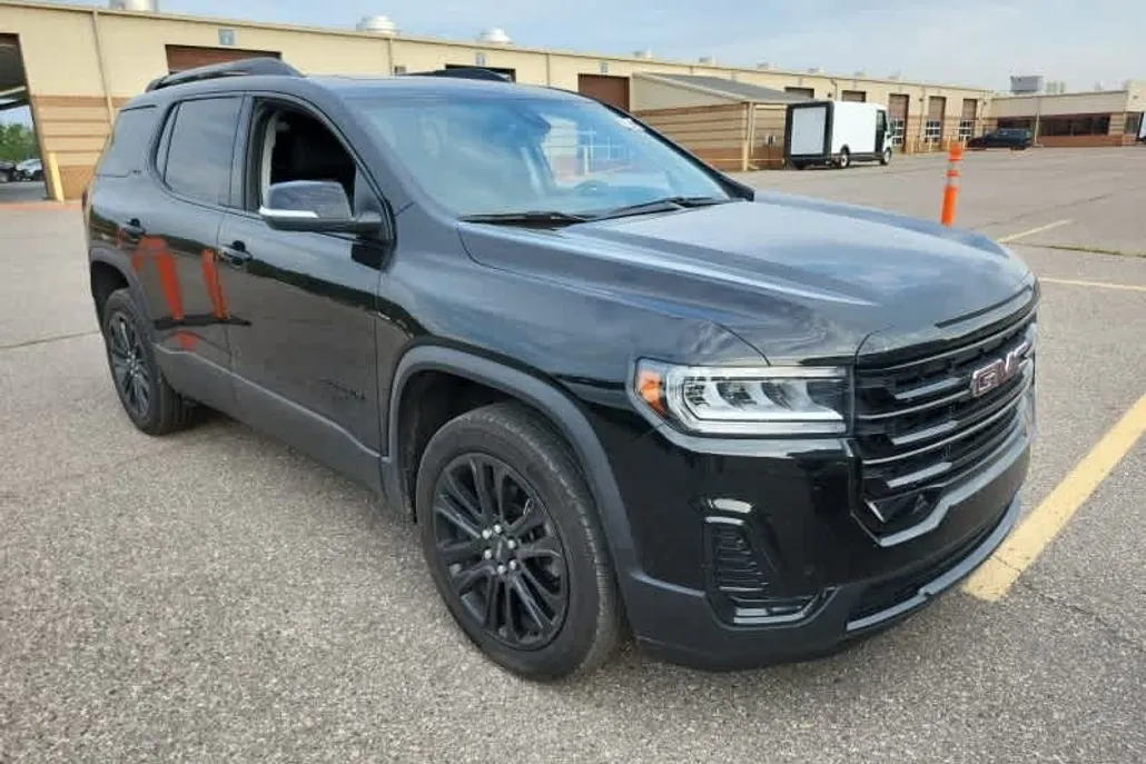 2023 Gmc Acadia SLE photo 1