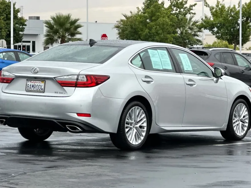 2018 Lexus ES 350 photo 1