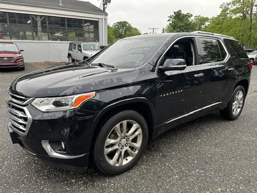 2020 Chevrolet Traverse High Country photo 1