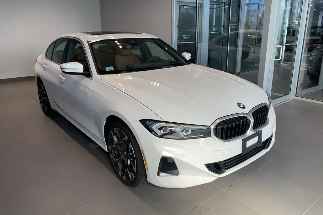 2025 Bmw 330i xDrive photo 1