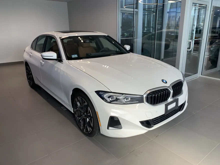 2025 Bmw 330i xDrive photo 1
