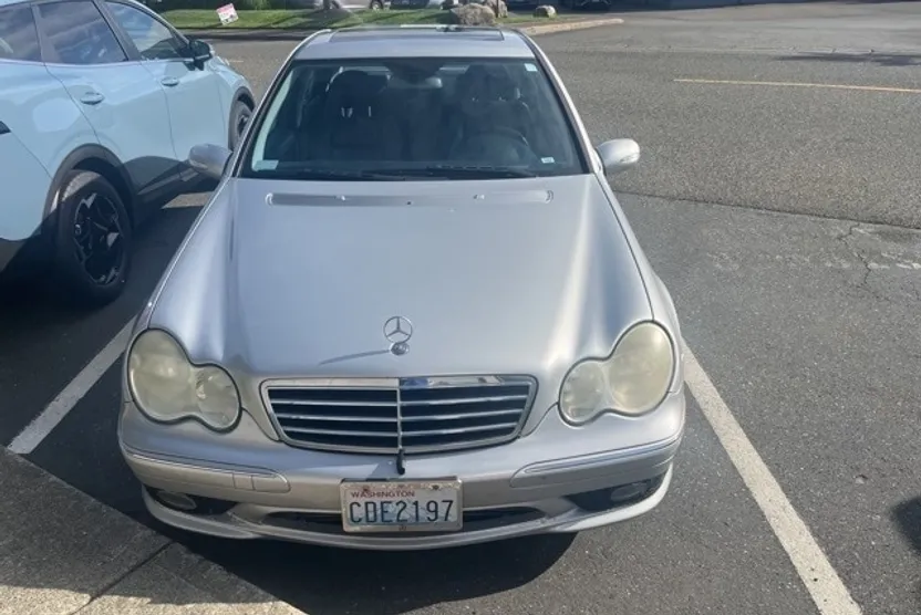 2005 Mercedes Benz C 230 Sedan photo 1