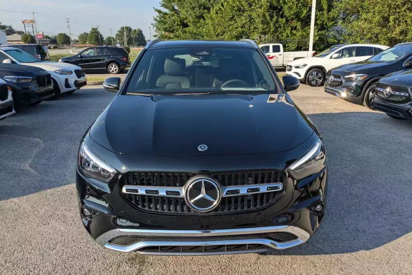 2026 Mercedes Benz GLA 250 4MATIC photo 1