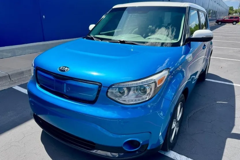 2018 Kia Soul EV photo 1