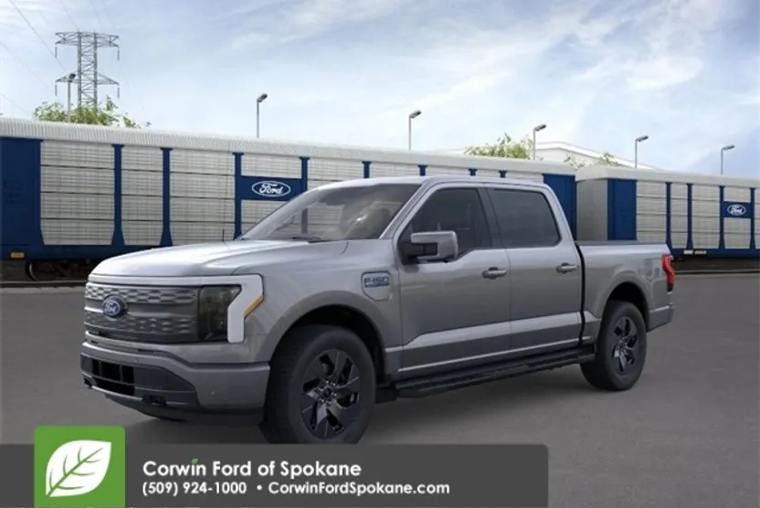 2025 Ford F-150 Lightning Lariat photo 1