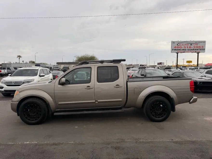 2008 Nissan Frontier LE photo 1