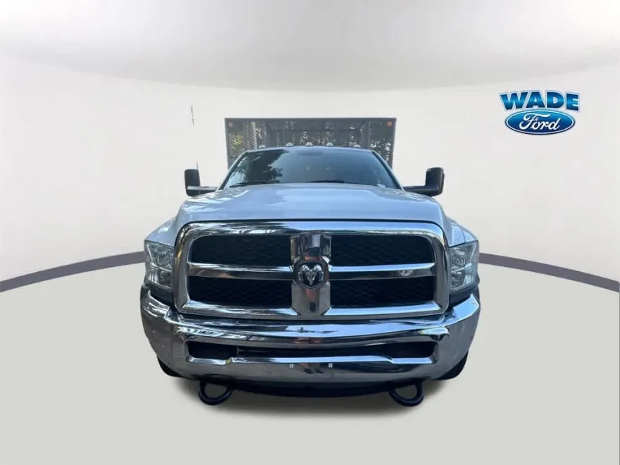 2017 Ram 4500 Tradesman photo 1