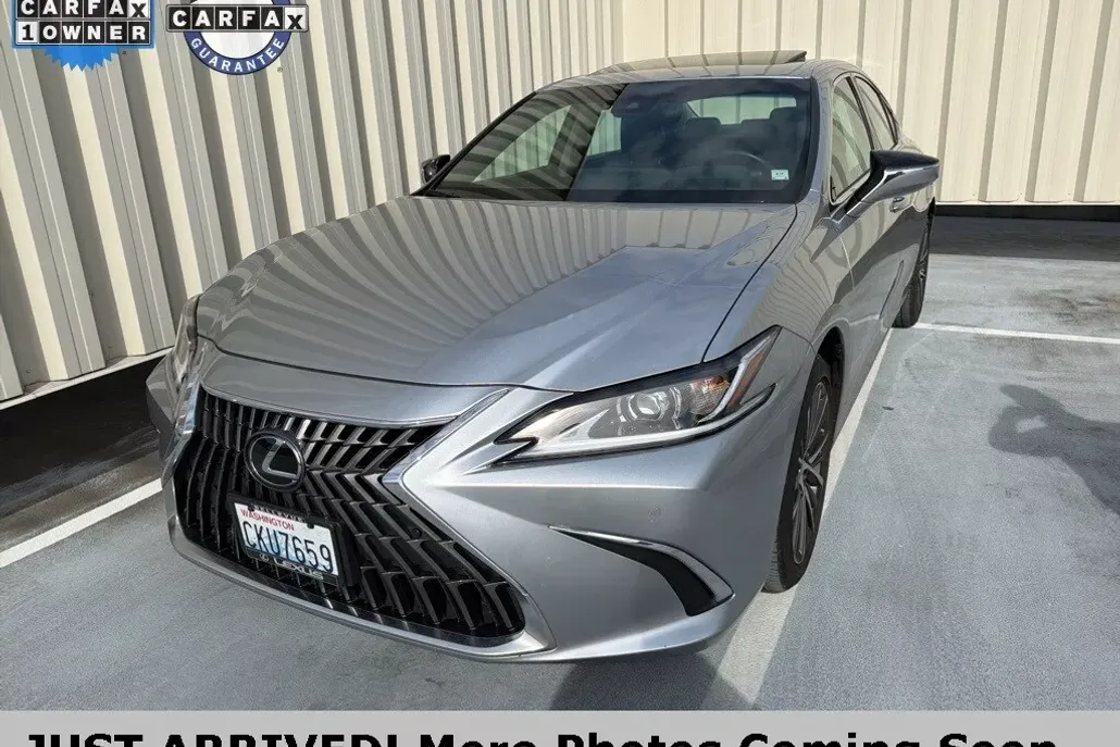 2024 Lexus ES 250 Premium photo 1