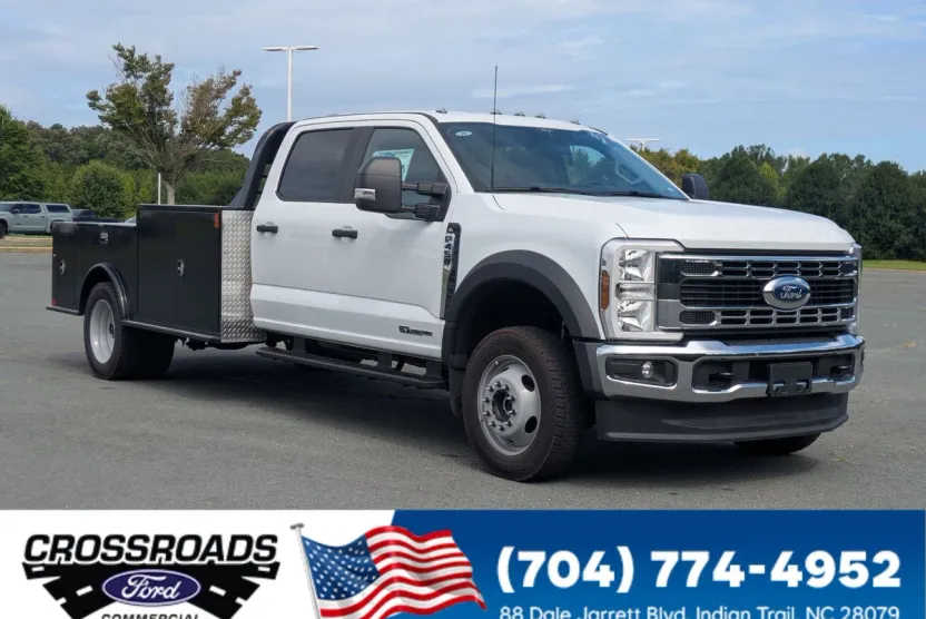2025 Ford F-450 XL photo 1
