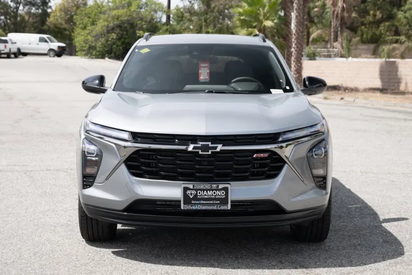 2026 Chevrolet Trax photo 1