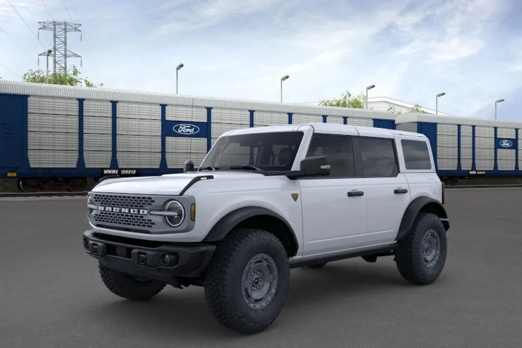 2025 Ford Bronco Badlands photo 1