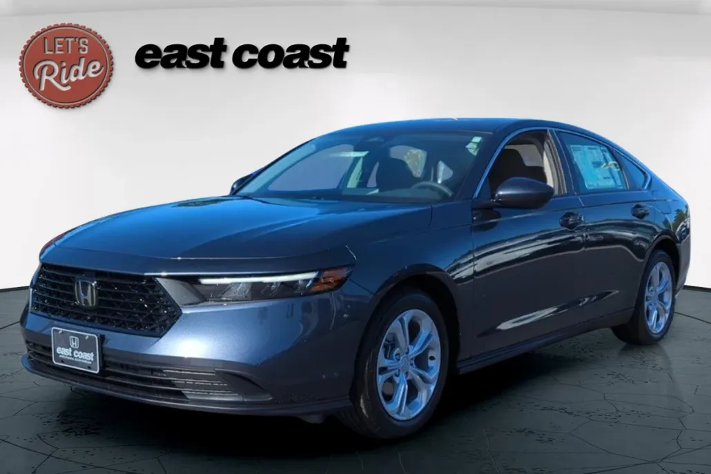 2025 Honda Accord LX photo 1