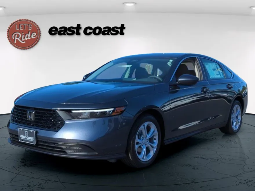 2025 Honda Accord LX photo 1