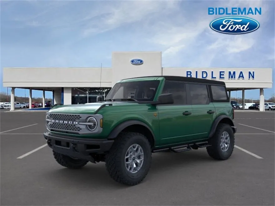 2024 Ford Bronco Badlands photo 1