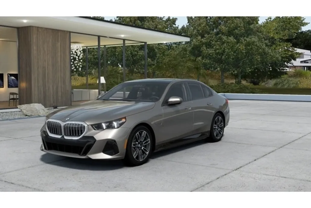 2026 Bmw 550e xDrive photo 1