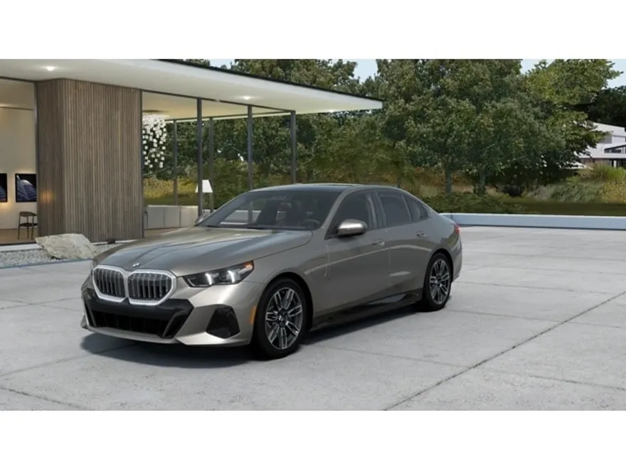 2026 Bmw 550e xDrive photo 1