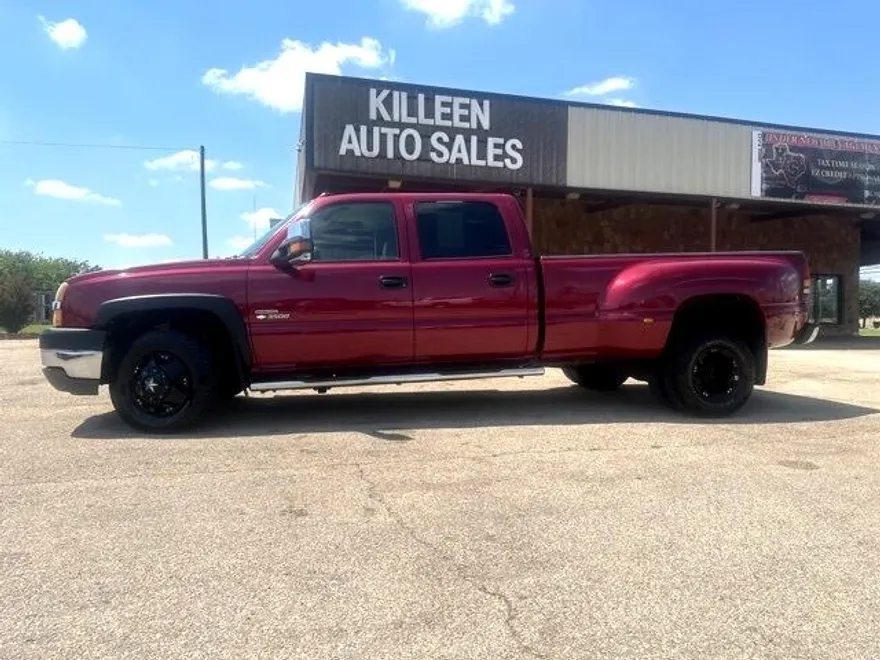 2004 Chevrolet Silverado 3500HD Base photo 1