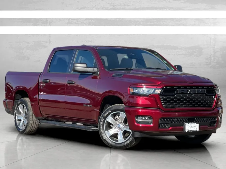2025 Ram 1500 Tradesman photo 1