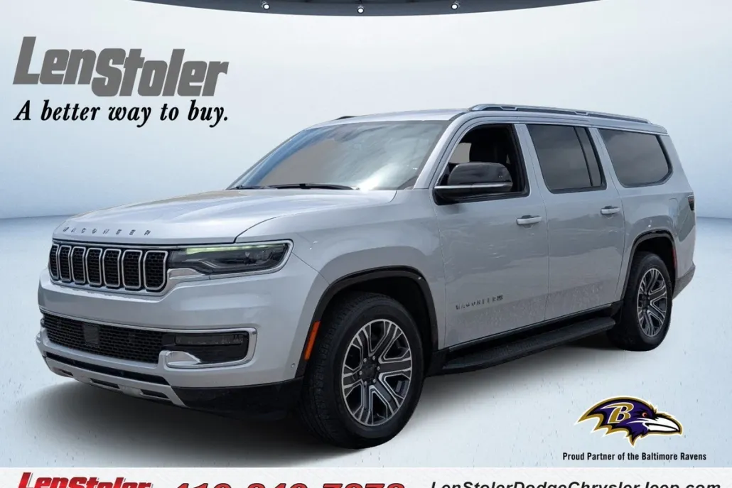 2024 Jeep Wagoneer L Series II photo 1