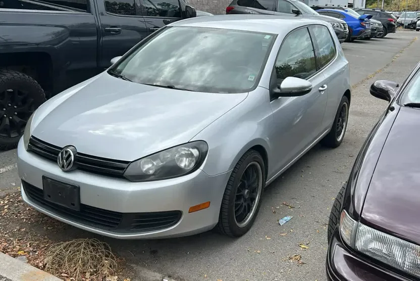 2012 Volkswagen Golf 2.5L photo 1