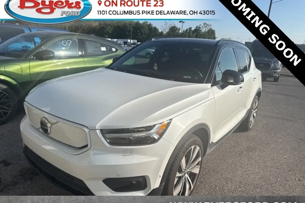 2022 Volvo XC40 Recharge P8 Ultimate photo 1