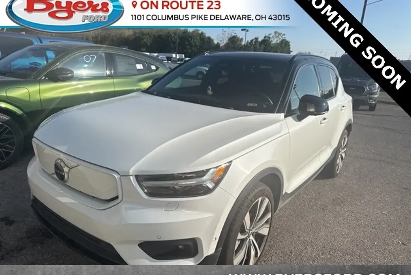 2022 Volvo XC40 Recharge P8 Ultimate photo 1