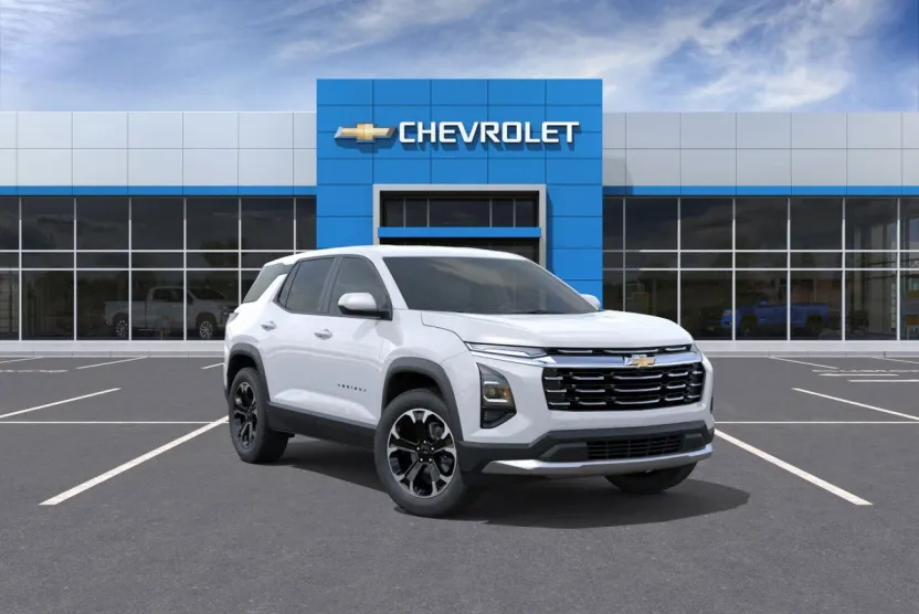 2026 Chevrolet Equinox LT photo 1
