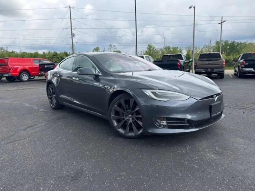 2019 Tesla Model S 100D photo 1