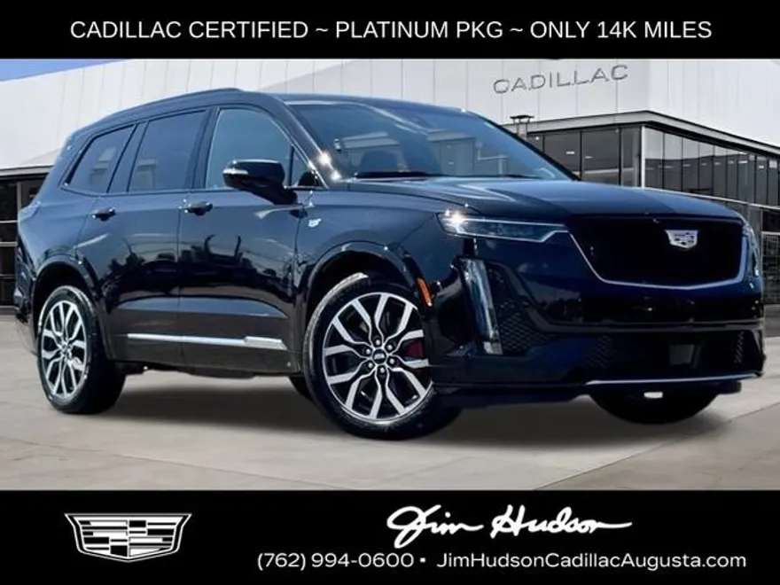 2024 Cadillac XT6 Sport photo 1
