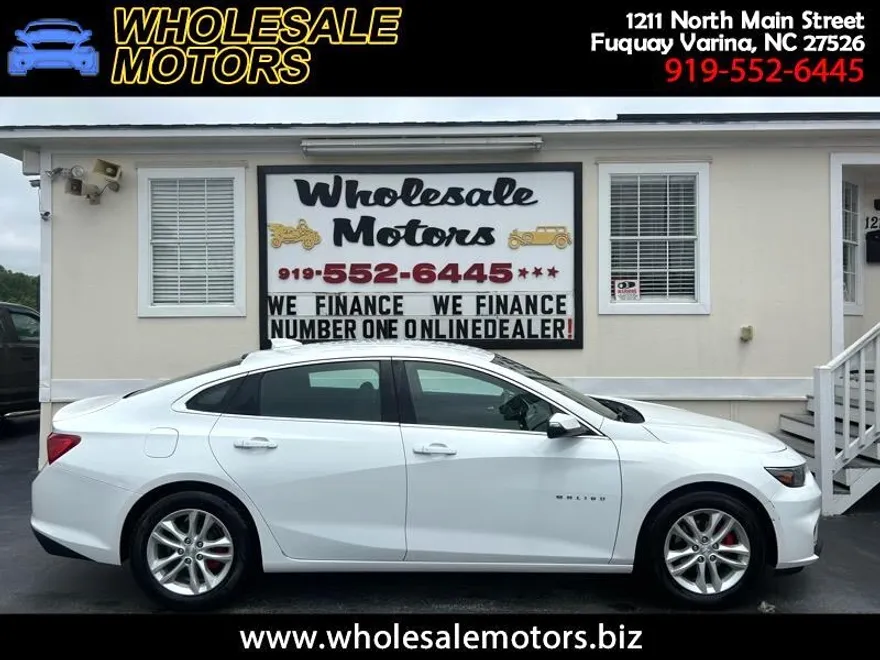 2016 Chevrolet Malibu 1LT photo 1