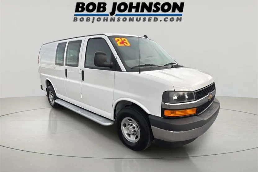 2023 Chevrolet Express 2500 Work Van Cargo photo 1