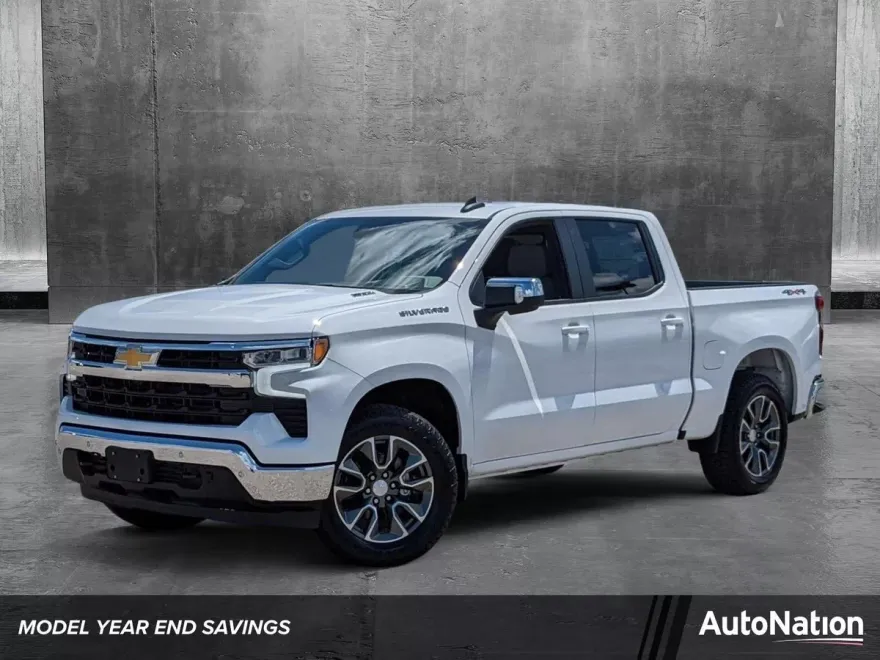 2024 Chevrolet Silverado 1500 LT photo 1