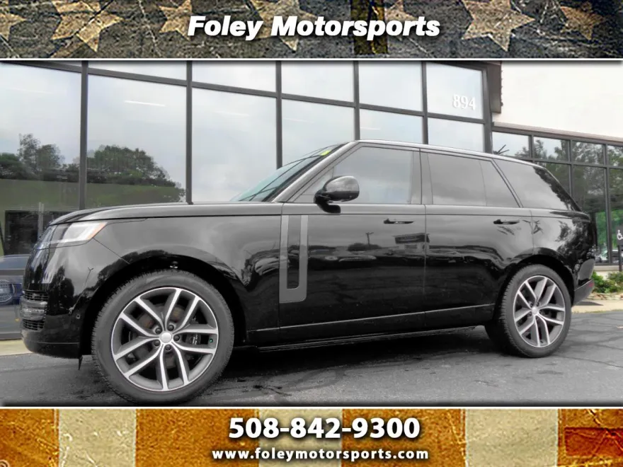 2024 Land Rover Range Rover SE photo 1