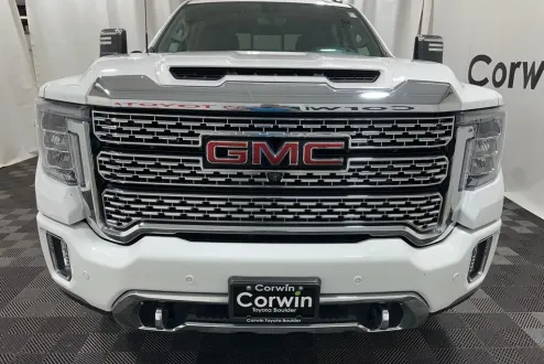 2022 Gmc Sierra 2500 HD Denali photo 2