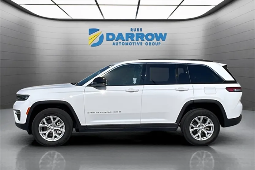 2024 Jeep Grand Cherokee Limited photo 1
