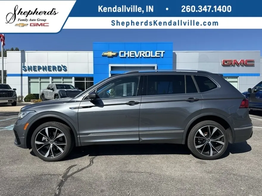2022 Volkswagen Tiguan SEL Premium R-Line photo 1