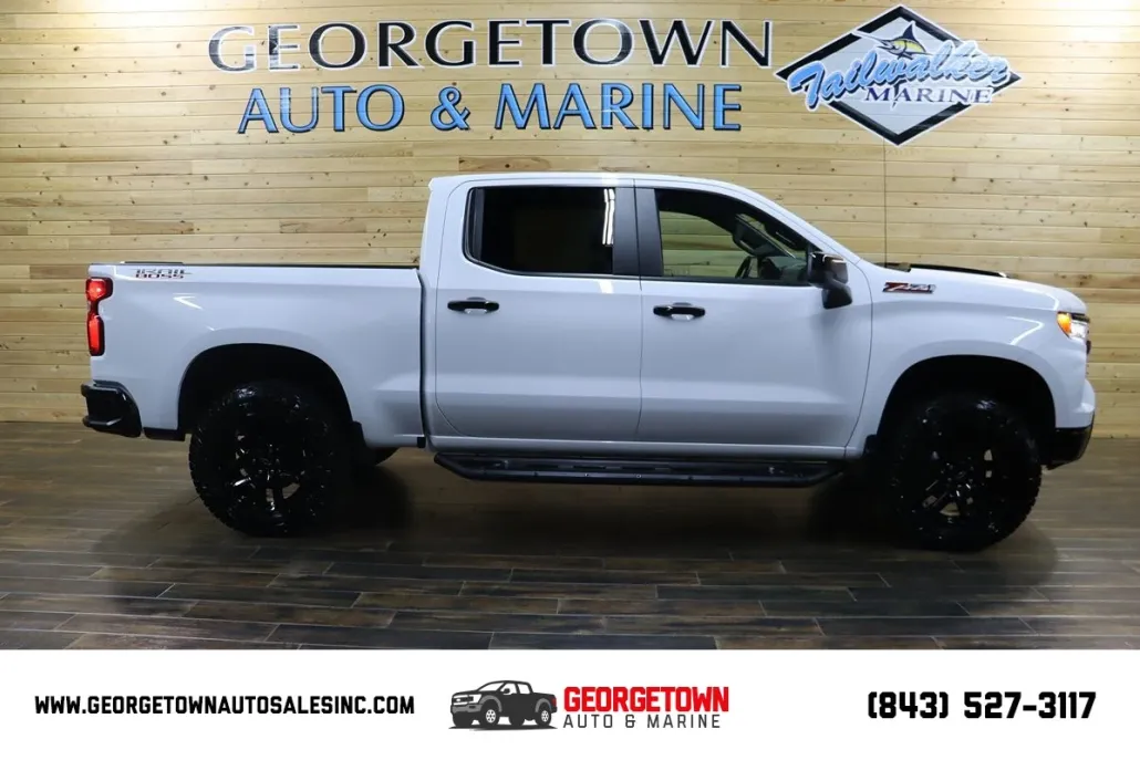 2024 Chevrolet Silverado 1500 LT Trail Boss photo 1