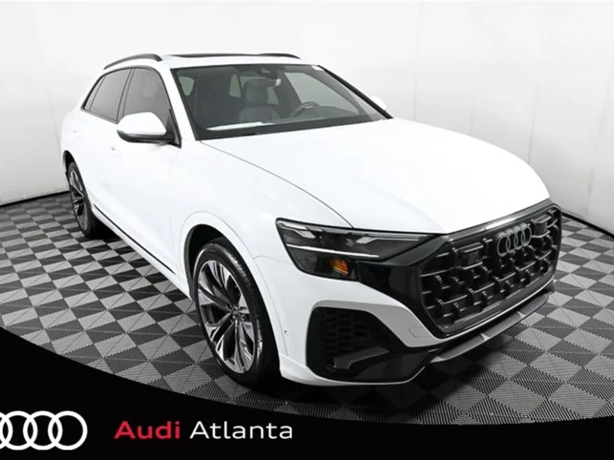 2025 Audi Q8 55 Premium photo 1