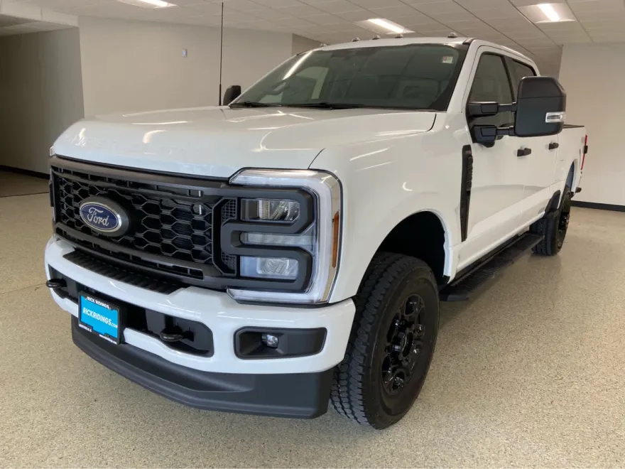 2026 Ford F-250 XL photo 1