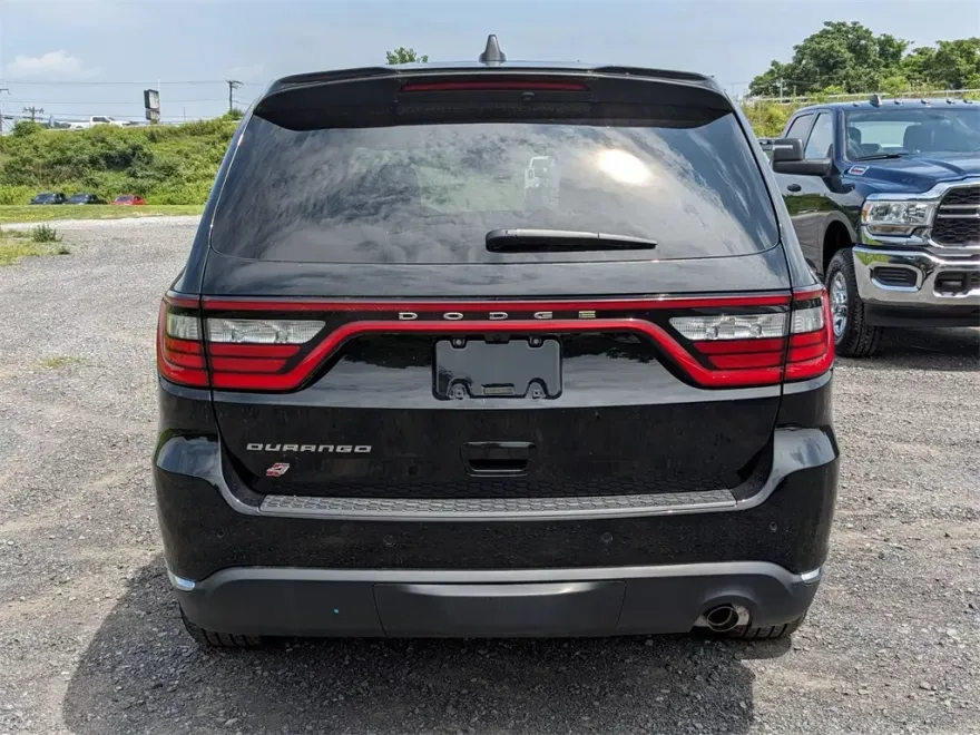 2023 Dodge Durango photo 1