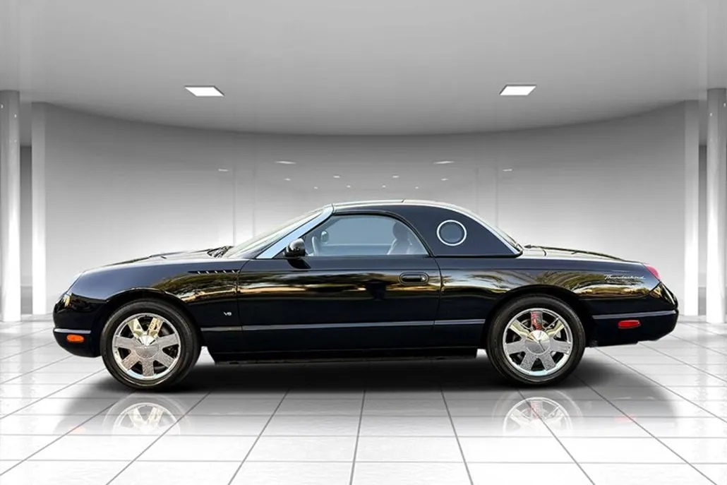 2003 Ford Thunderbird Deluxe photo 1