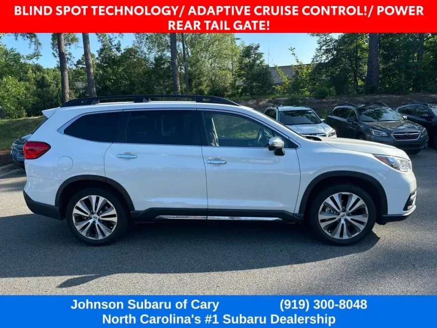 2022 Subaru Ascent Touring photo 1