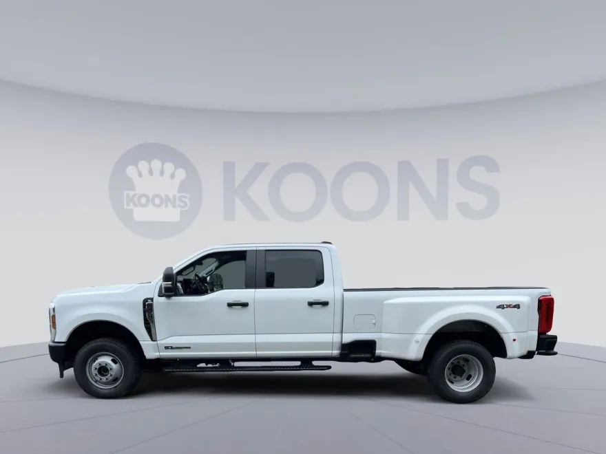 2026 Ford F-350 photo 1